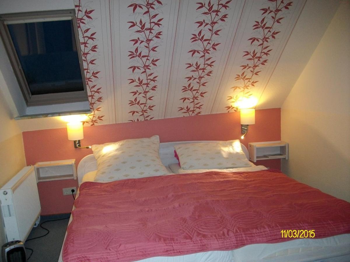 Oldenswort Gaestehaus Hemmerdeich-Alte Schule מראה חיצוני תמונה